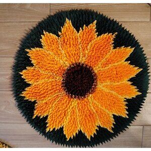 Vtg. Handmade Sunflower Fabric Rug 28" Diameter Country Cottagecore Round Flower